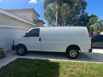 Chevrolet express 2500 v8 4.8 2016