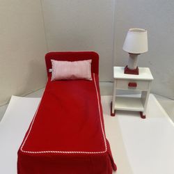 Pleasant American Girl Molly Nighttime Necessities Bed Nightstand Lamp W/ Boxes