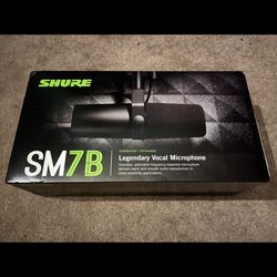 Shure SM7B Cardioid Dynamic Vocal Broadcast Microphone New Sealed SELL/TRADE