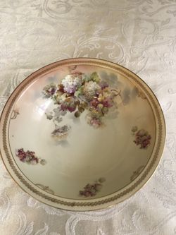 Bavarian Bone China Painted Hydrangeas Serving Bowl