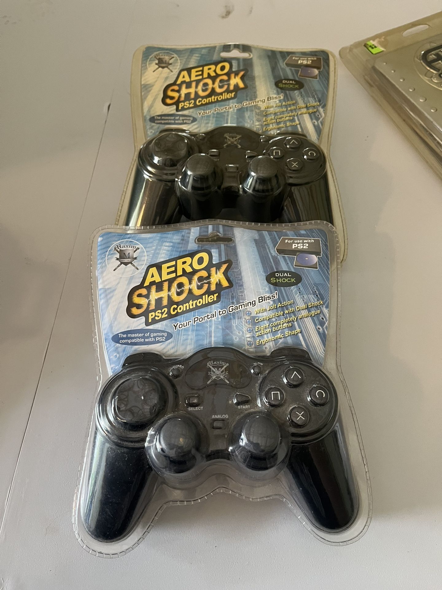 PlayStation 2 Controllers (new)