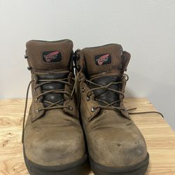 Red Wing Men’s Boots, King Toe  11.5 