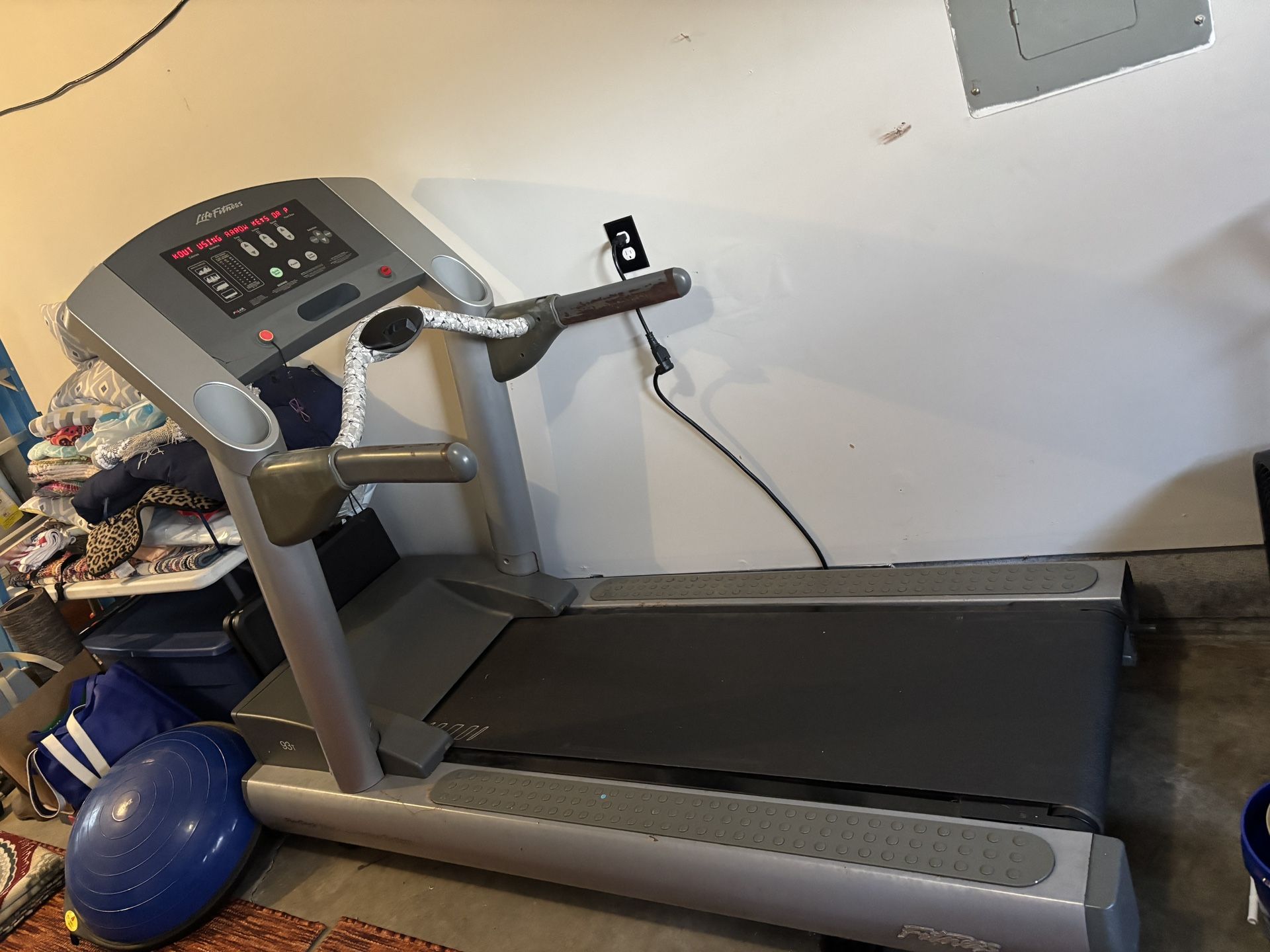 Treadmill Life Fitness Flex Deck 93T