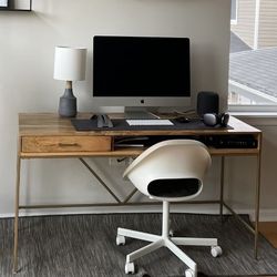 Computer desk With Chair
