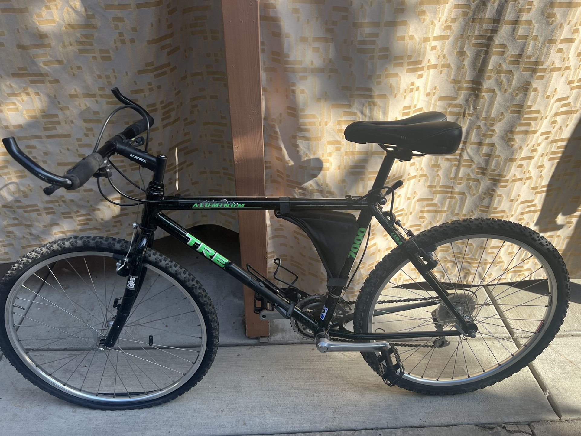 Trek Aluminum 7000 Mountain Bike