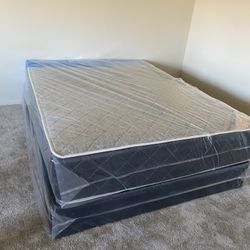 Queen Mattress- Double Sides- Come With Free Box Spring Only- Free Delivery 🚚 To Reasonable Distance 