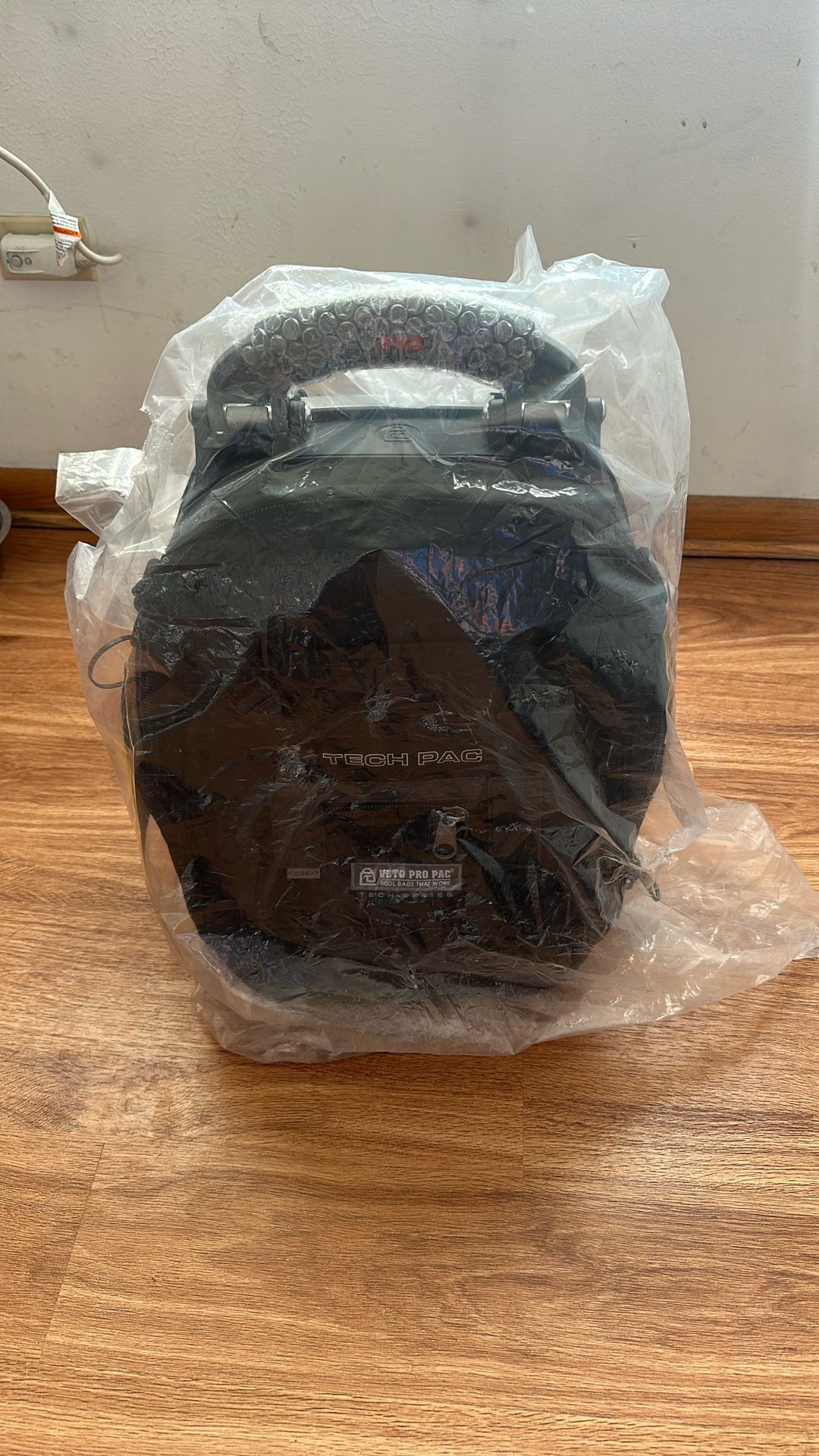 Veto Pro Pac Blackout Backpack