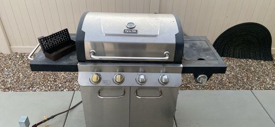 Dyna-Glo 5 Burner Grill