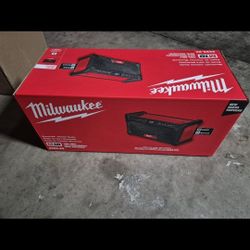 Milwaukee M18 Job Site Radio