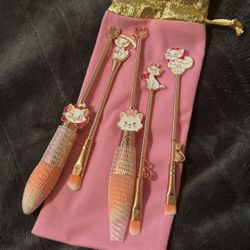 Metal Make Up Brushes