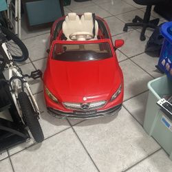 Is One Late Model  Mercedes B Beautiful Pice