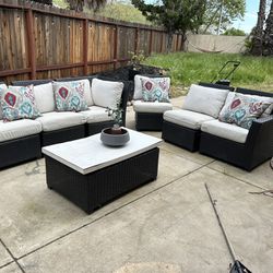 Wicker Outdoor Furniture Set