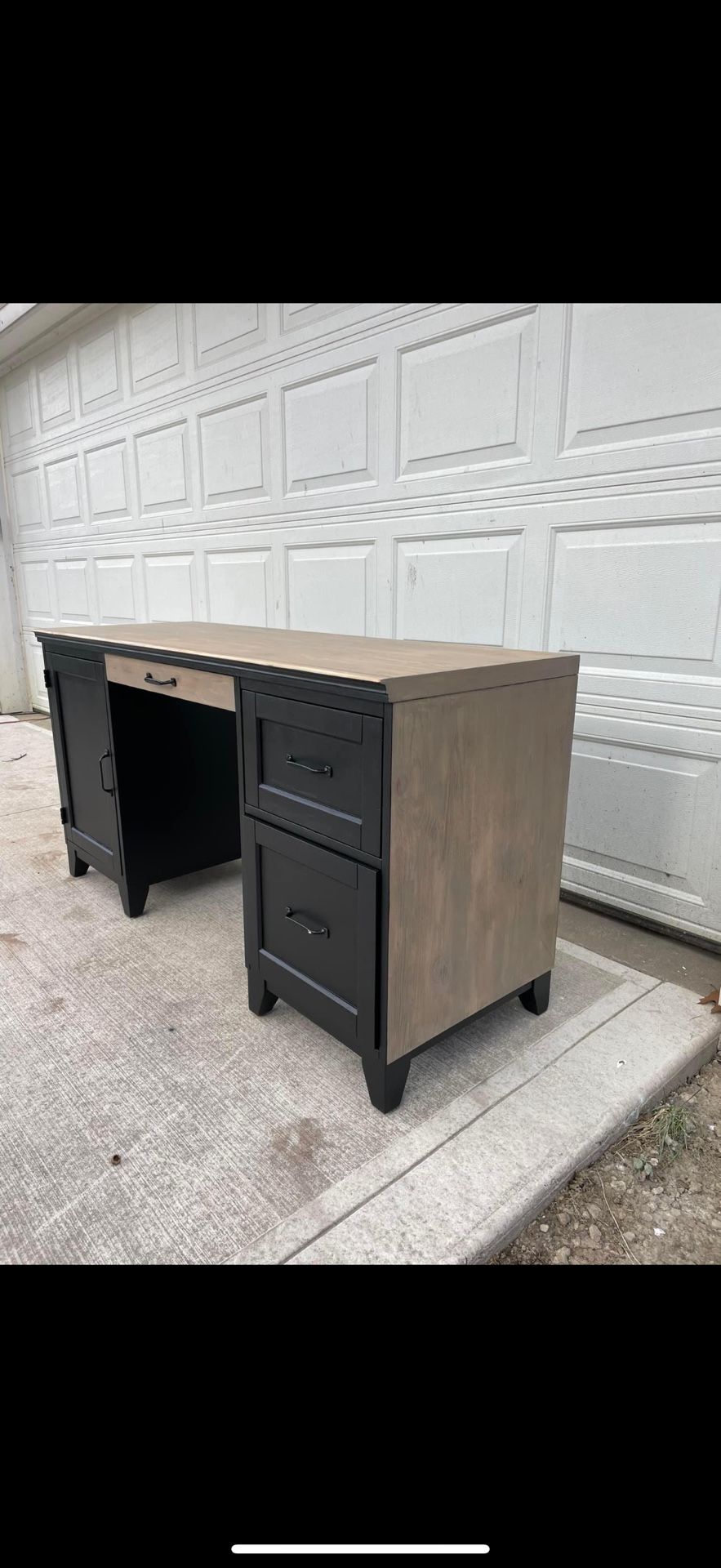Office Desk For Sale !!