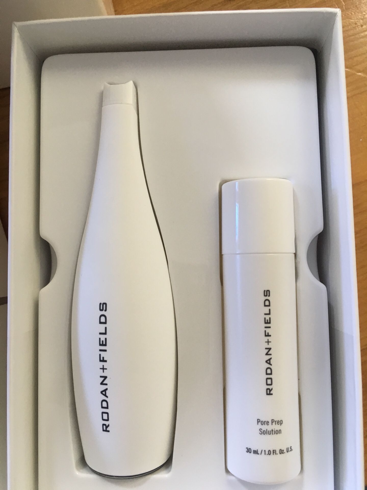 Rodan + and Fields Pore Cleansing MD System