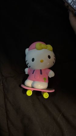 Hello kitty figure collectible