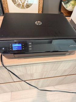 HP ENVY 4500 All-in-One Wireless Printer / Scanner / Copier
