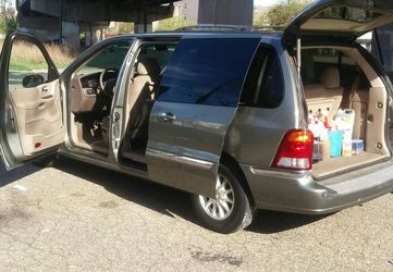 01 ford windstar 108k low miles