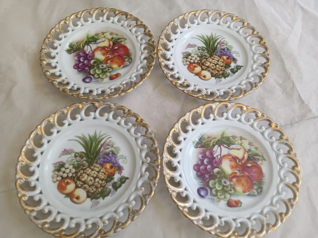 4 1958 Decorative Porcelain Royal Sealy China Plates from Japan 8.25" diameter