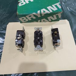 New (7) Bryant Brown Melamine Heavy Duty Duplex Receptacles 