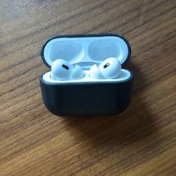 Apple AirPods Pro 2 With NOMAD Leather Case