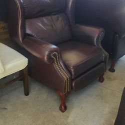 Reclinable  Leather  Sofa