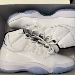Jordan Retro 11 Size 9 Men's