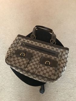 Women’s handbag