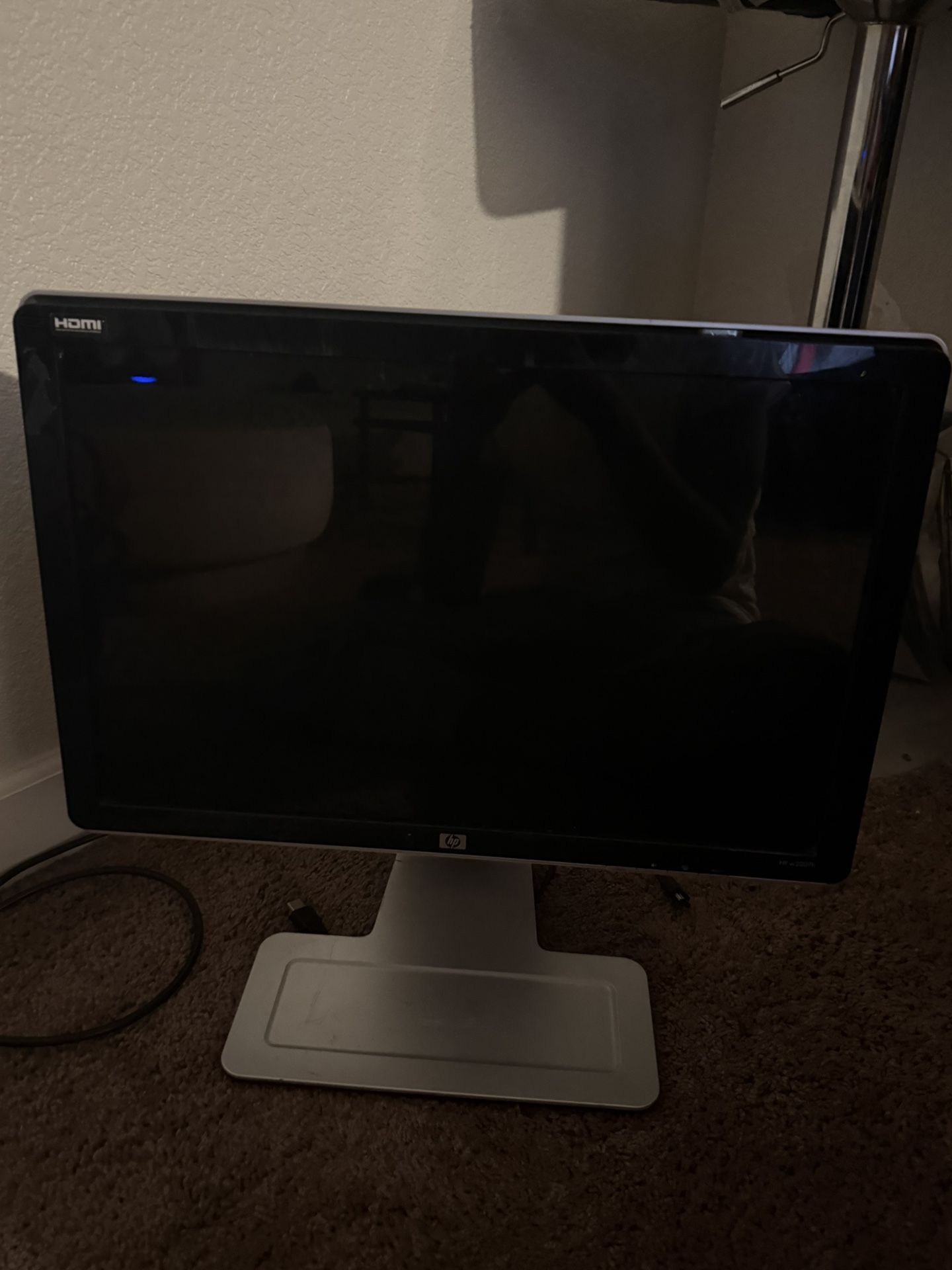 ⚠️package deal ps4+ monitor 70hz and strikepack ⚠️