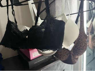 3 NWT Bras Size 38DD