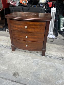 3 Drawer Dresser