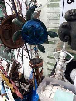 Cool solar lighted sea turtle wind chime