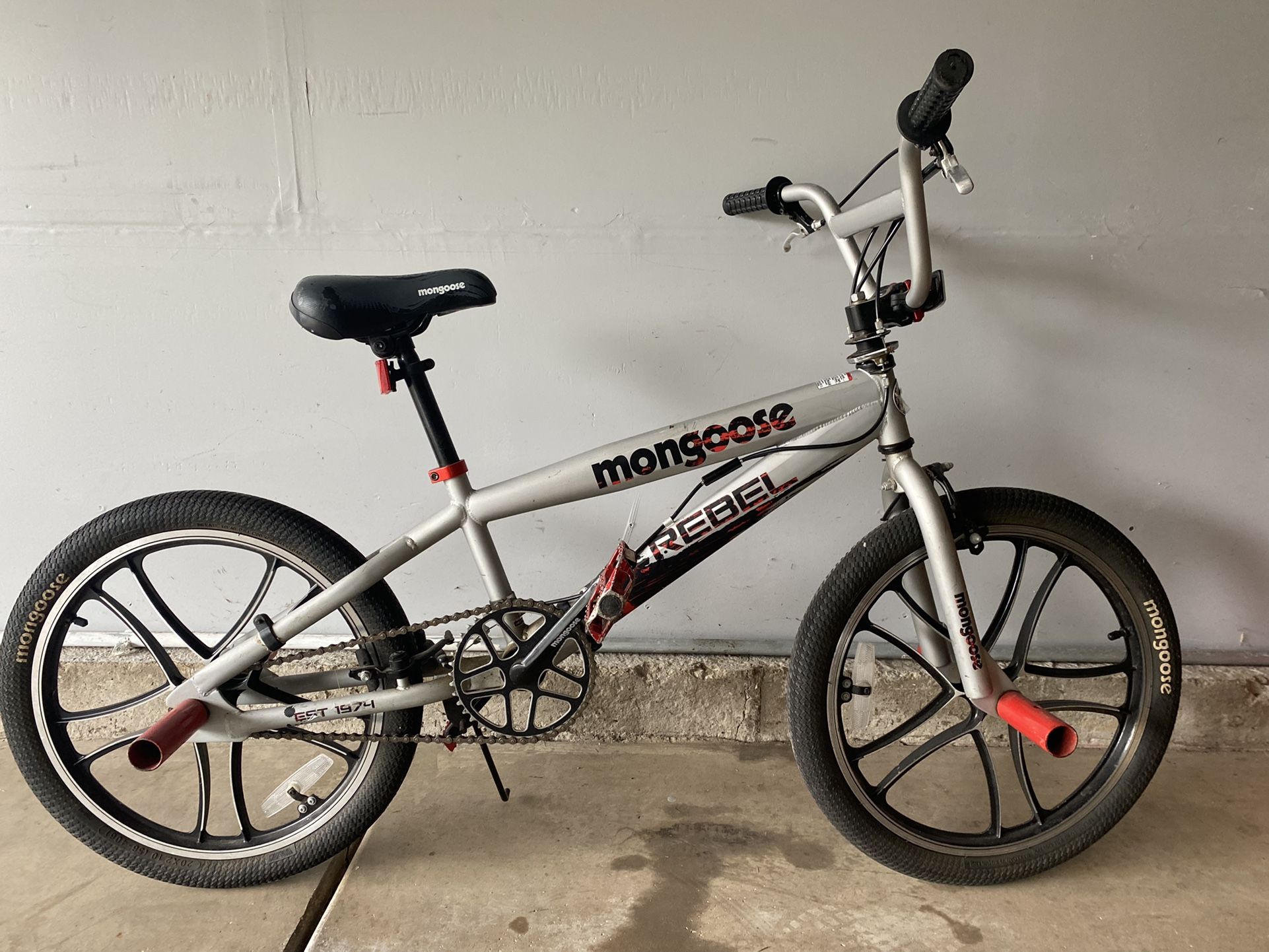 mongoose rebel