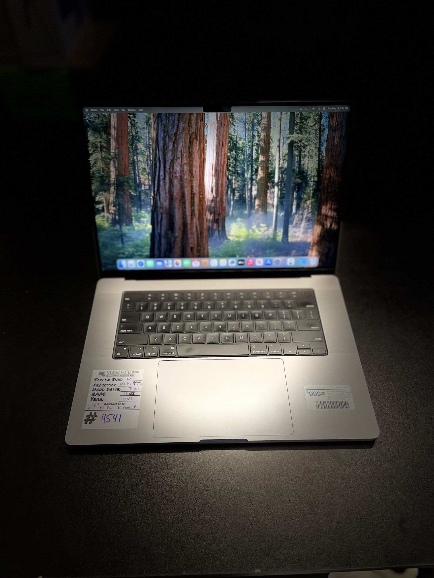 16” MacBook Pro 2021 M1 Pro 16GB RAM 1TB SSD