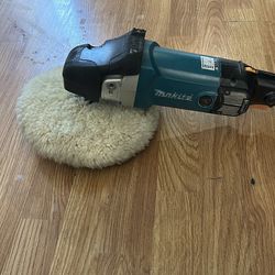 Makita 9237C polisher 7”