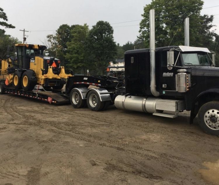 Rv And Auto And Equipment Transporting