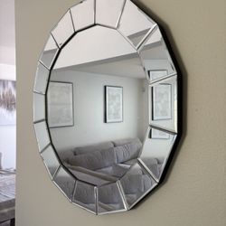 White Distressed Vintage Spider Mirror 