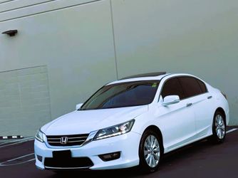 2015 Honda Accord EX-L - Mint Condition