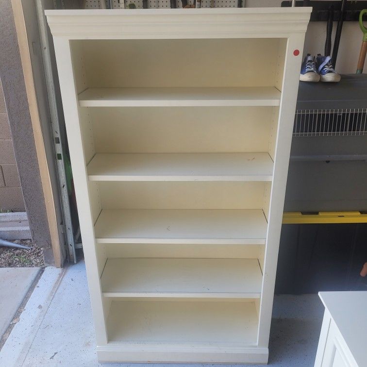 White Bookshelf - 60.75" x 32" x 14.5" (HxWxD)