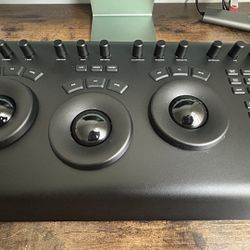 Blackmagic DaVinci Resolve Micro Panel – Excellent Condition