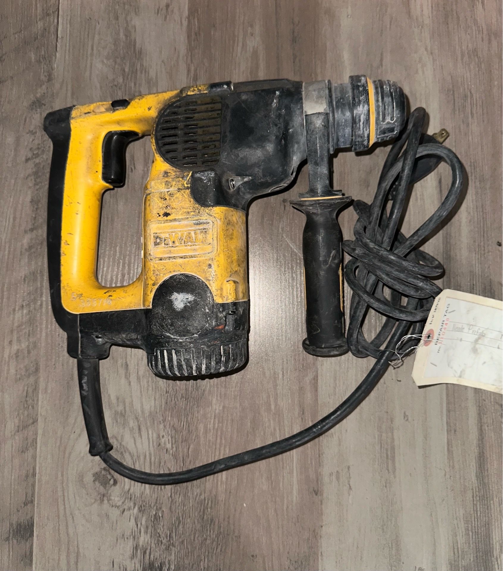 DeWalt Corded Rotary Hammer Drill with Side Handle / SDS Drill