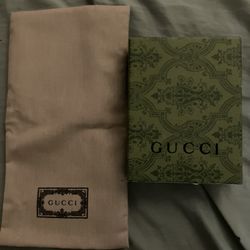 GUCCI WALLET BOX WITH DUSTBAG!