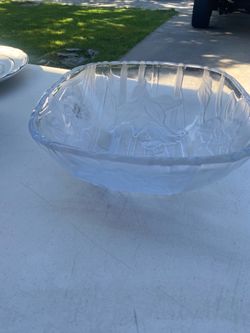 Glass bowl