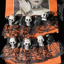 (1) Happy Halloween Black Lace Skulls Choker & Bracelet Set