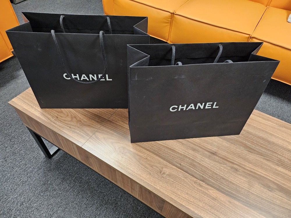 Chanel Shopping Bag