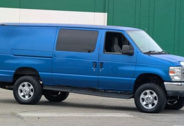 2003 Ford E-250