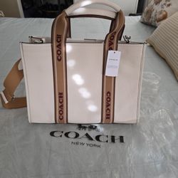 Coach Leather Smooth Tote