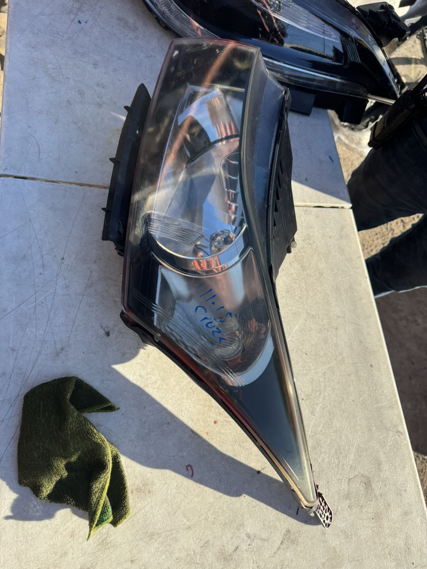 Chevy Cruze Left Headlight Oem