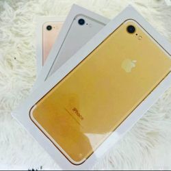 Apple iPhone 7 Unlocked 
