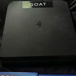 PS4 *Includes 3 Dual Shock Controllers and 8 Games