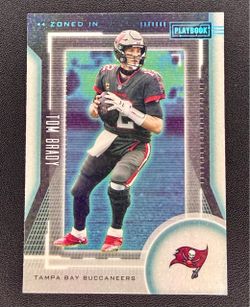 2021 PANINI PLAYBOOK TOM BRADY ZONED IN BLUE SPARKLE LASER PARALLEL. ZI-TBR SSP